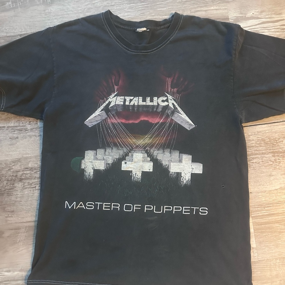 Vintage metallica, master of puppets men’s small. Circa 1994